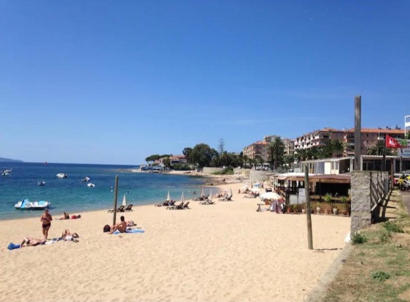 Magnifique T2 37m2 Centre Vue Au Bord De La Neuf 4 Couchages Balcon Parking Prive Ferme Clim Wifi * Ajaccio (Corsica)